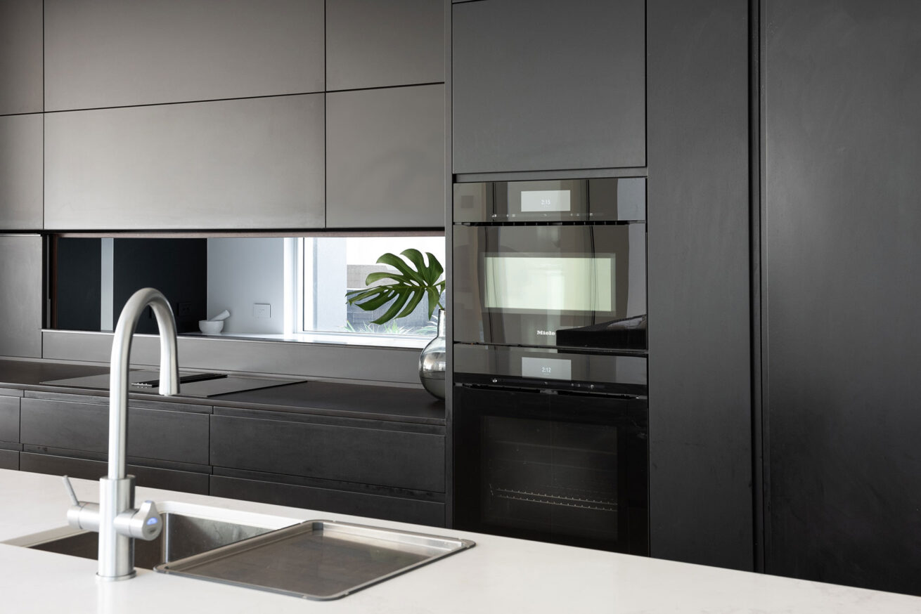 Luxury Made In Italy New Build_Jubilee Cres City Beach _Elementi Concept.jpg25